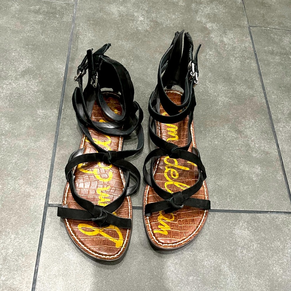 Sam Edelman strappy black flats - size 10